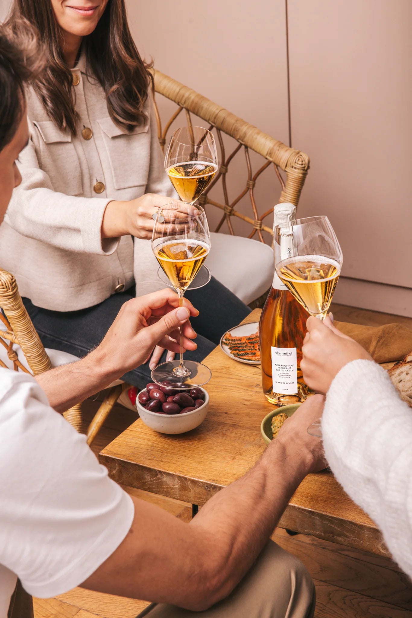🇫🇷 Sparkling Chardonnay (0% Alcohol), 25.3 fl. oz. (750ml)