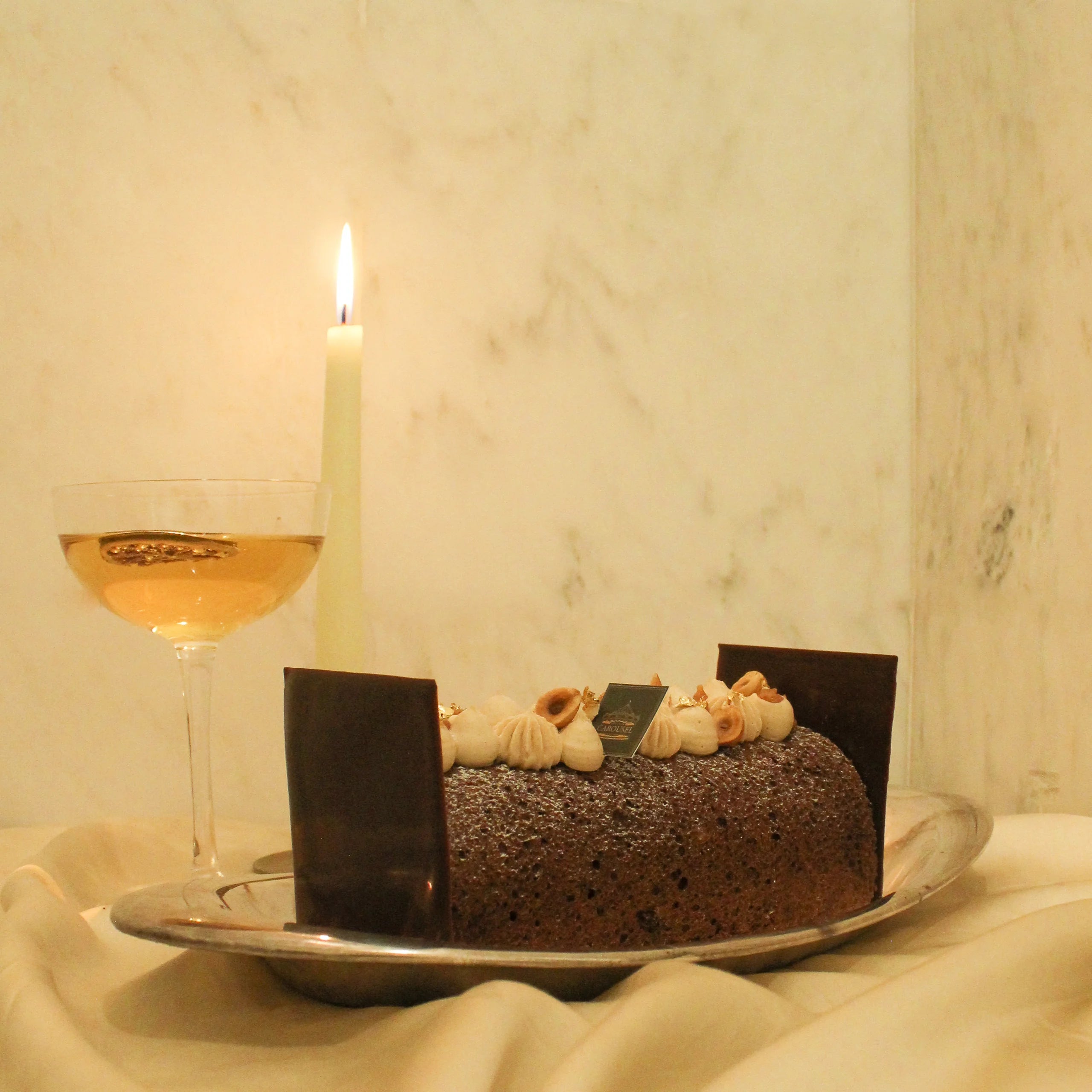 ๐ซ๐ท Artisanal Bรปche De Noรซl - Valrhona Chocolate Hazelnut (Serves 6-8)