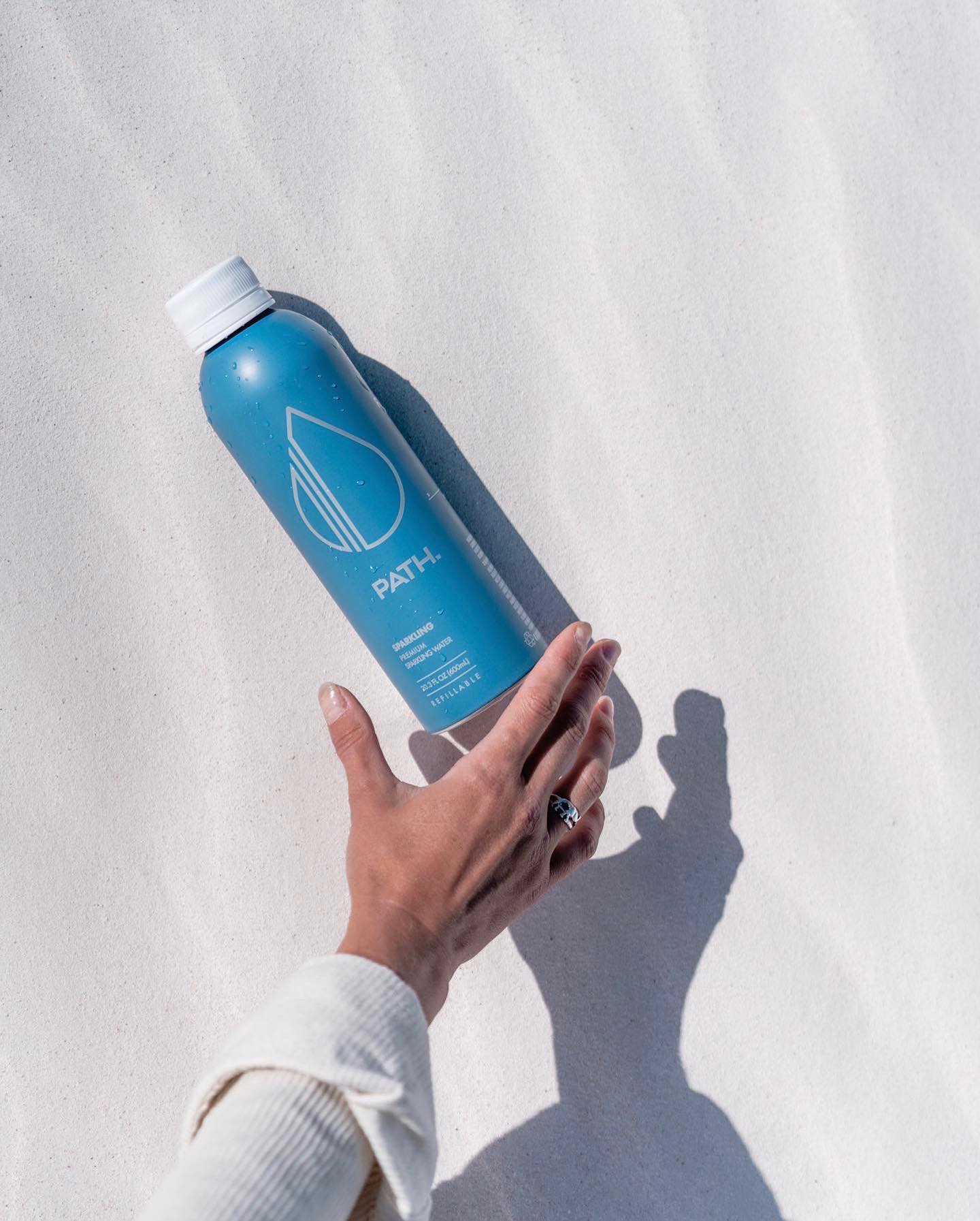 ๐บ๐ธ Sparkling Electrolyte Water in Refillable Aluminum Bottle by PATH, 20.3 fl oz (600ml)