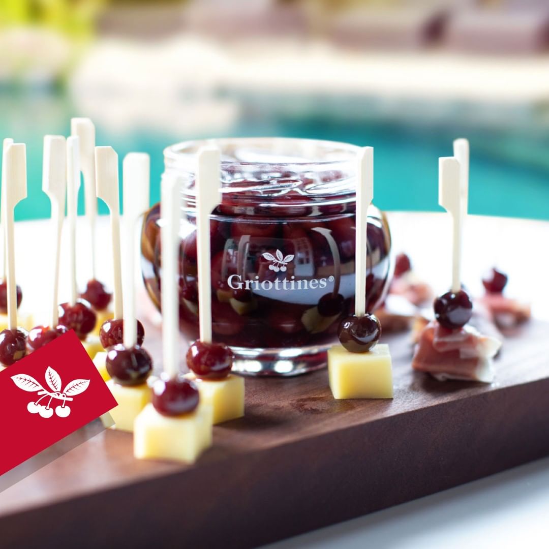 🇫🇷 Wild Griottines Morello Cherries in Kirsch Liqueur (15%), 11.8 fl. oz. (35cl)