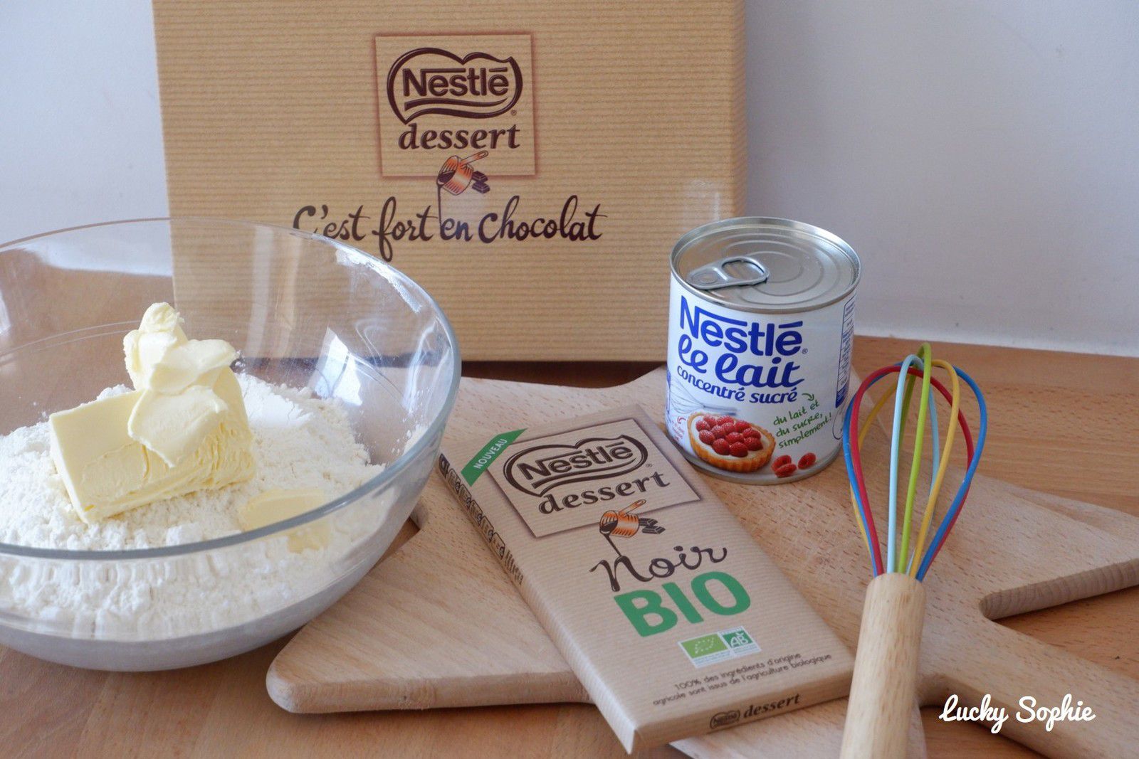 🇫🇷 Bio Organic Dark Chocolate Baking Bar (52%) by Nestlé Dessert, 7 oz (200g)