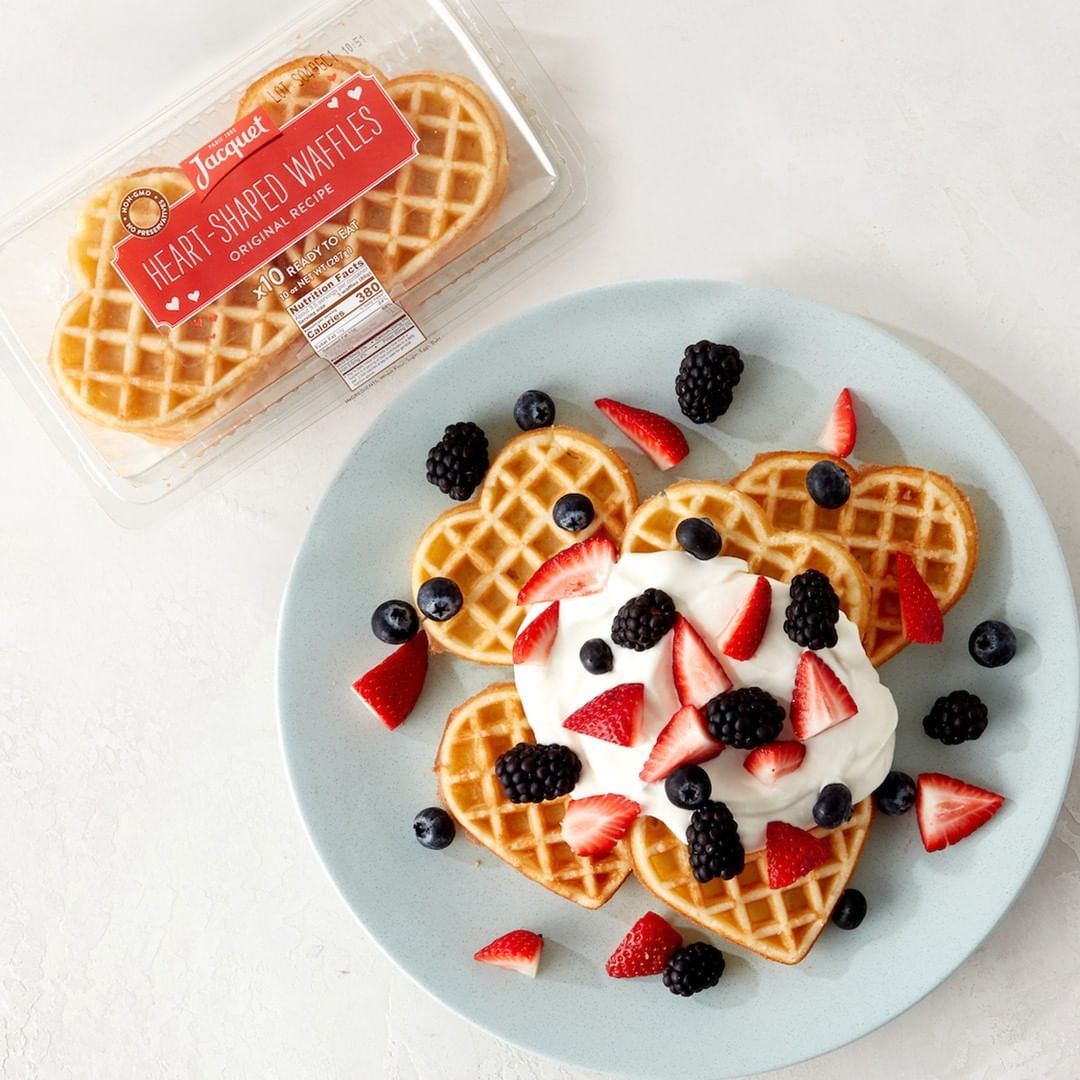 🇧🇪 10 Heart-Shaped Belgium Waffles, 10oz (287g)