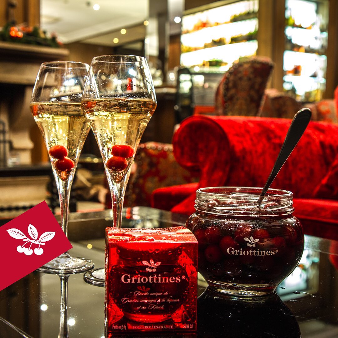 🇫🇷 Wild Griottines Morello Cherries in Kirsch Liqueur (15%), 11.8 fl. oz. (35cl)