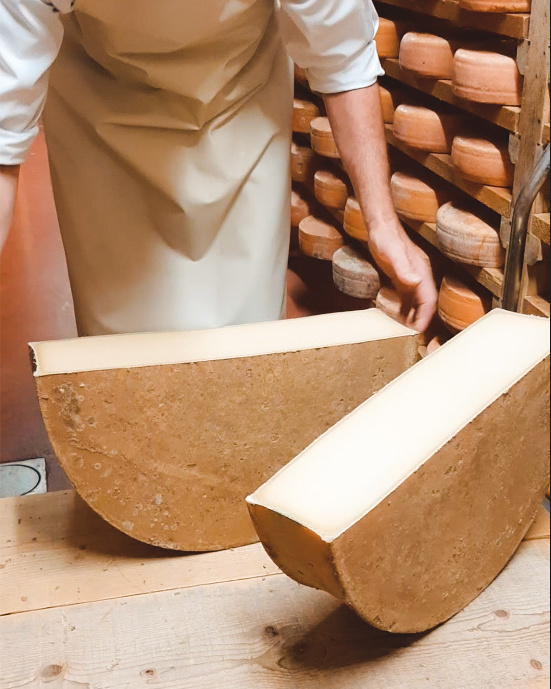 🇫🇷 Abondance 🐄 (Raw Cow's Milk)