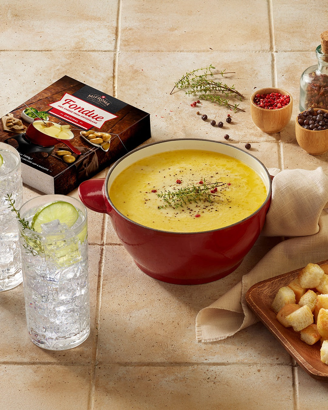 🇨🇭 Swiss Cheese Fondue, 14 oz (400g)