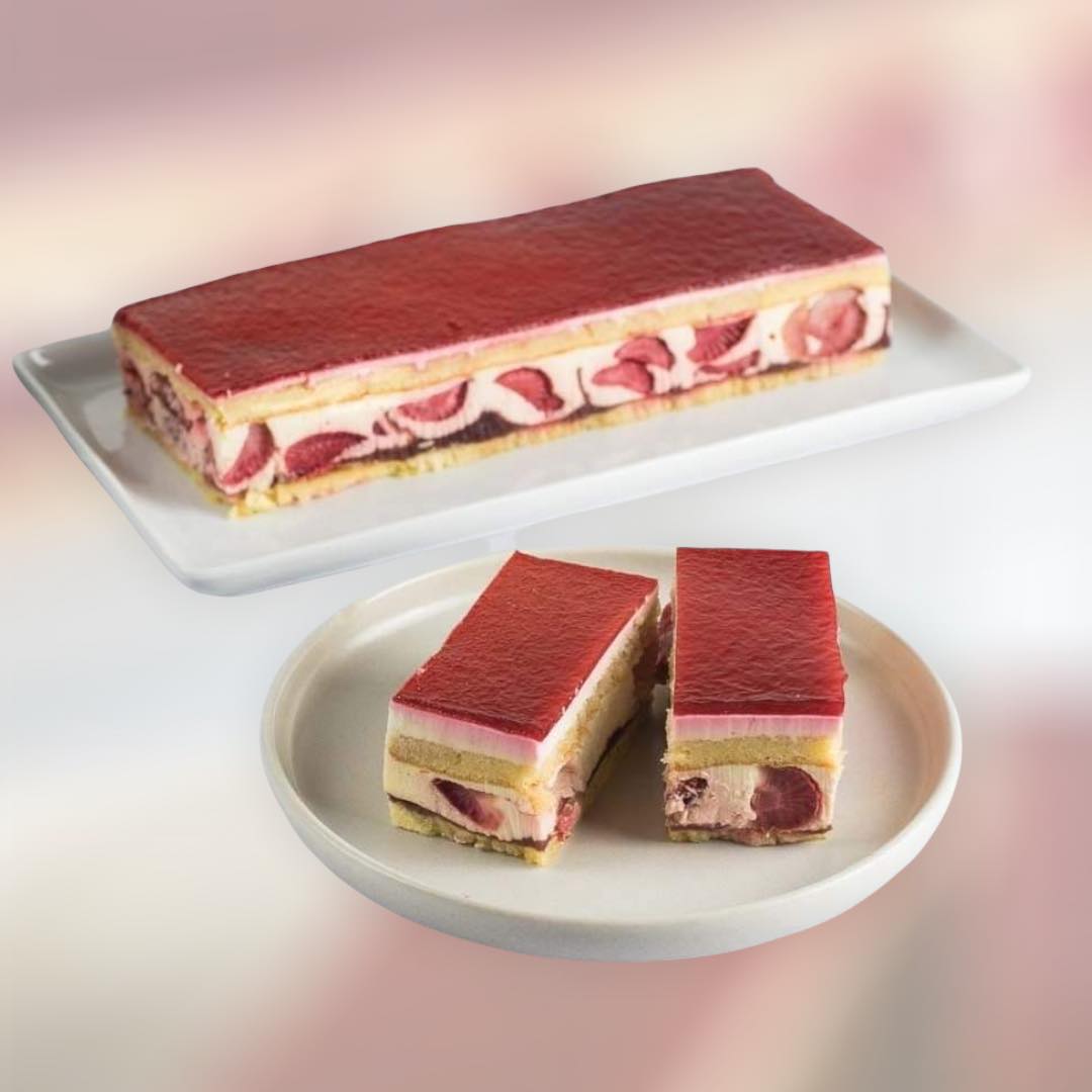 🇫🇷 Large 14” ‘Fraisier’ Strawberry Strip Cake (10 Portions), 33 oz [Frozen] ❄️