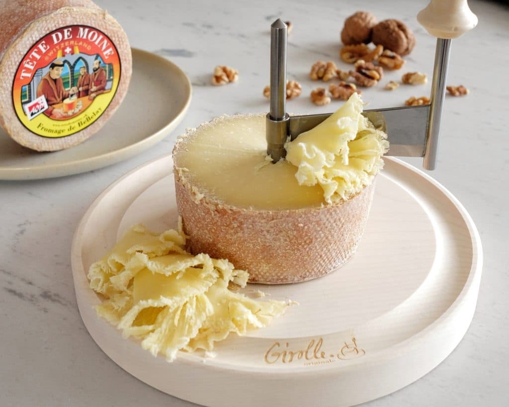 🇨🇭 Tête de Moine AOP (Raw Cow's Milk), 1.9 lbs