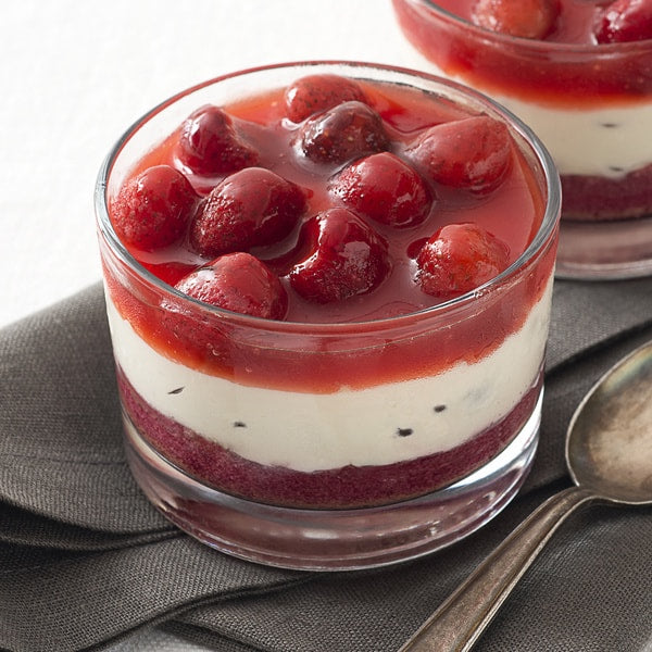 🇮🇹 Biscuit-Mascarpone-Strawberry Trifle 'Coppa Mascarpone e Fragole' in Glass Cup, 3.8 oz [Frozen] ❄️