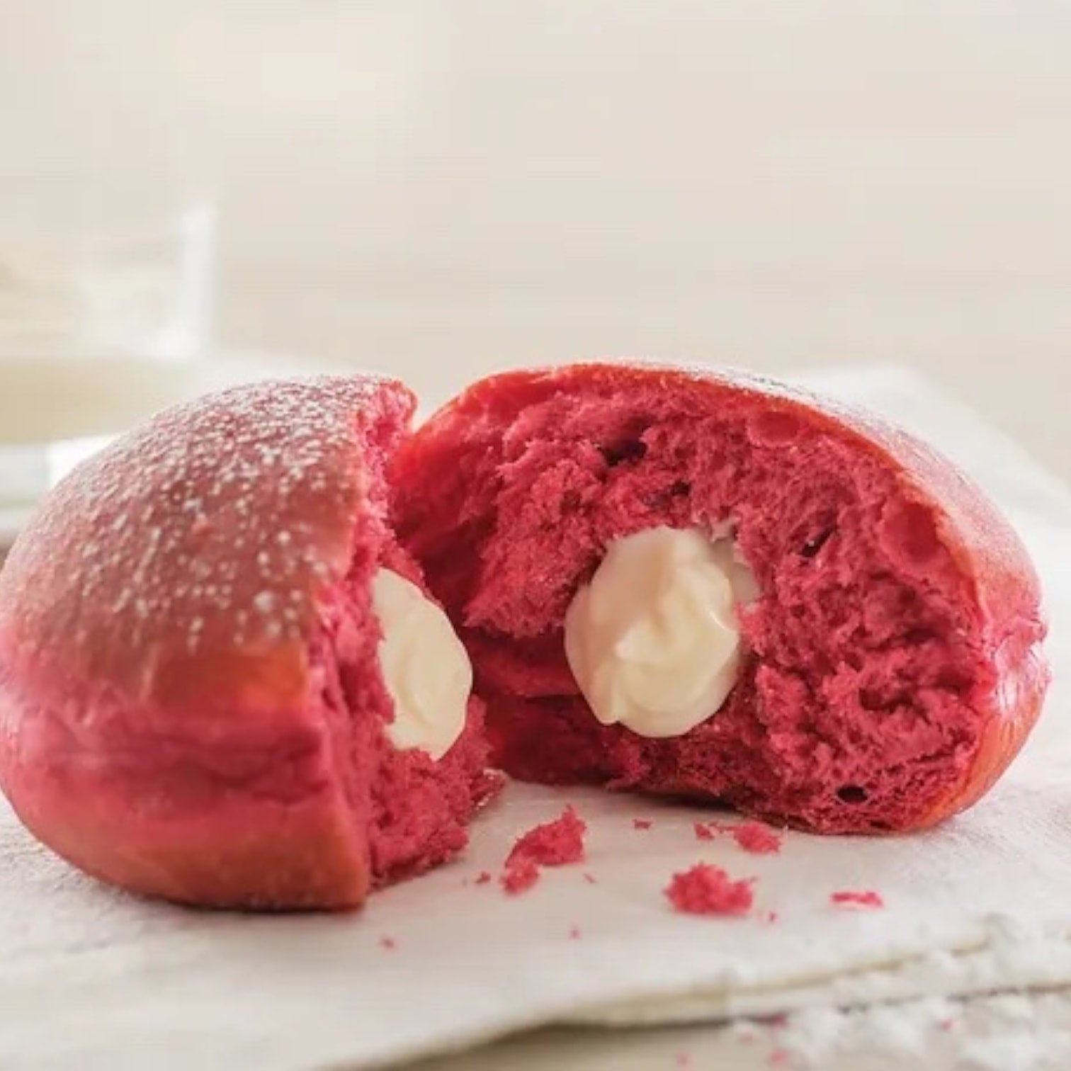 🇮🇹 4 Red Velvet Krapfen/Berliner w/ Pastry Cream by Forno D'Asolo, 2.2 oz (65g) [Frozen] ❄️