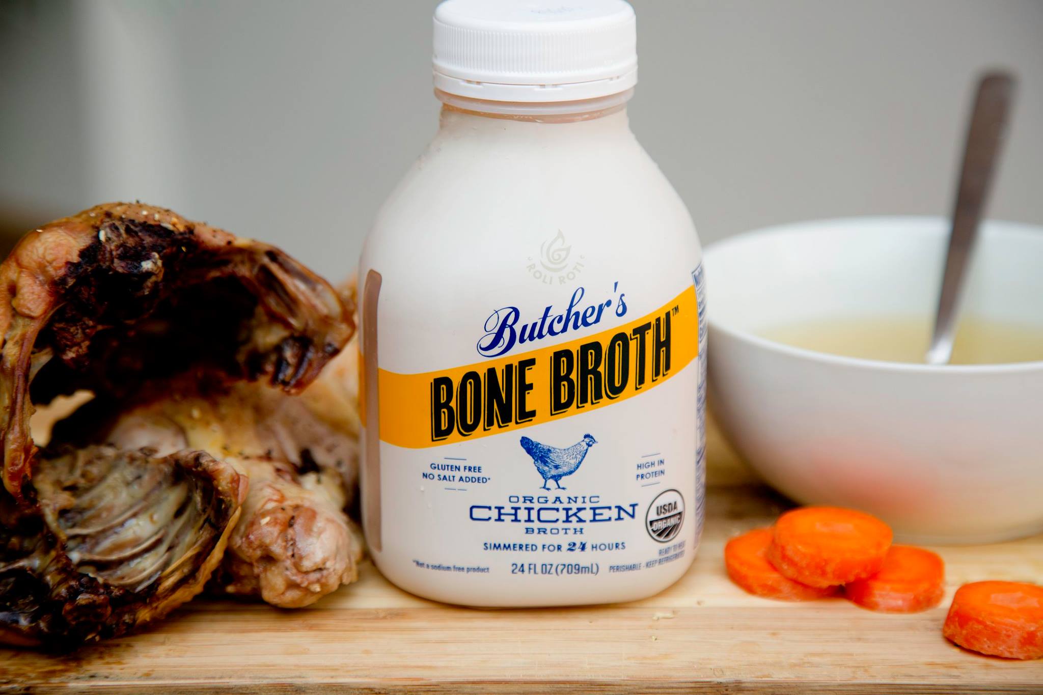 🇺🇸 Organic Butcher's Chicken Bone Broth by Roli Roti, 24 fl oz